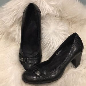 GH Bass & Company Dress Shoes